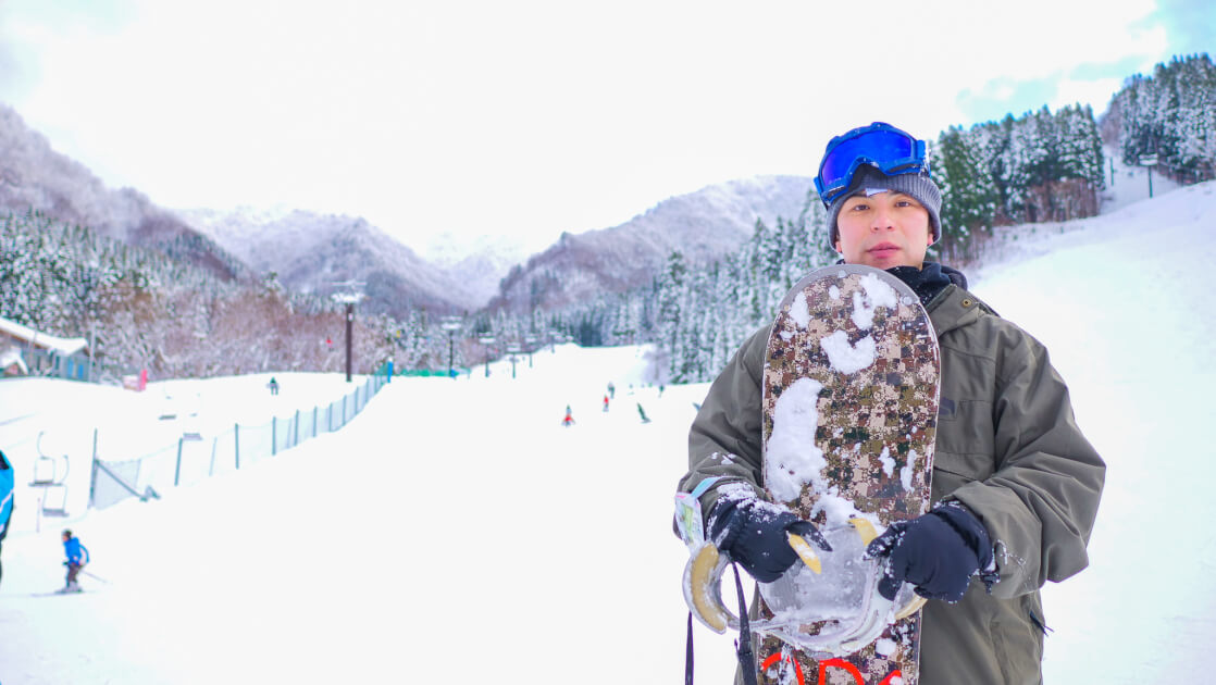 《鳥取・わかさ氷ノ山スキー場》スキー・スノーボードセットの